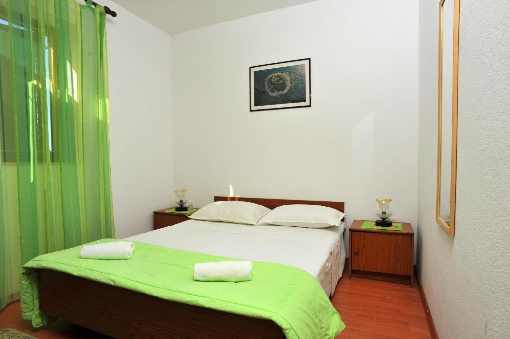 Apartments Lenka Sutivan Zimmer foto