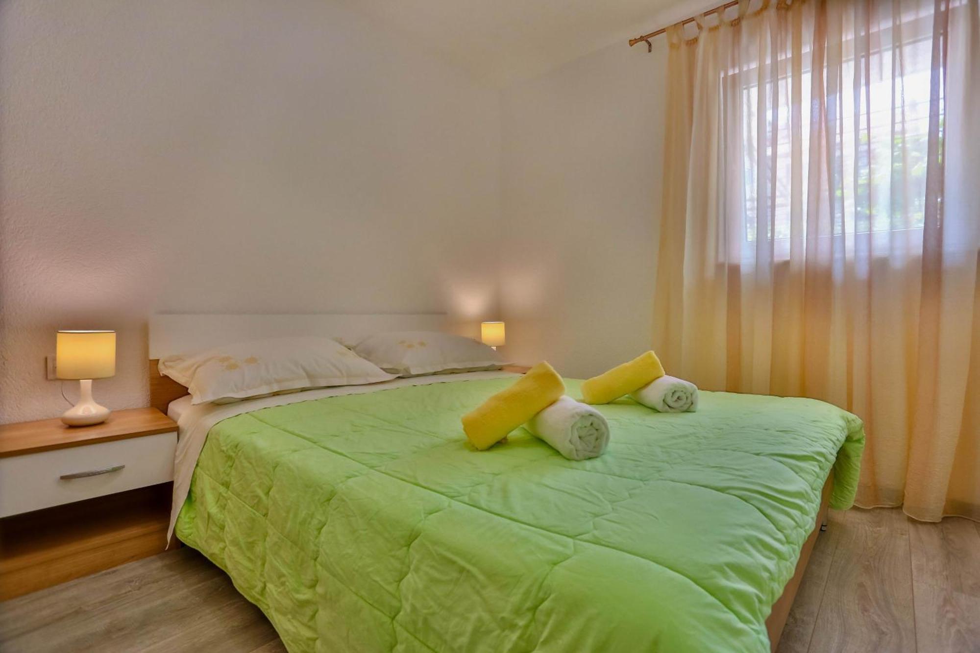 Apartments Lenka Sutivan Zimmer foto