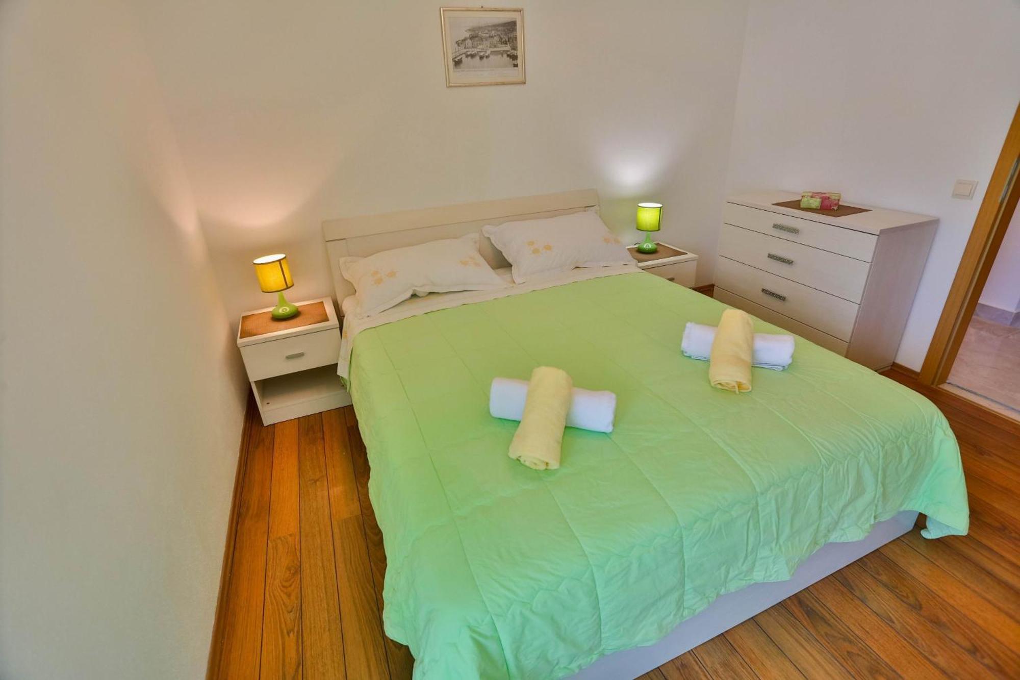 Apartments Lenka Sutivan Zimmer foto